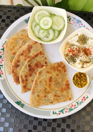 बिहारी मकुनी(Bihari makuni recipe in Hindi) रेसिपी मुख्य फोटो
