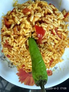 मुरमुरा उपमा (Murmura upma recipe in hindi) रेसिपी मुख्य फोटो