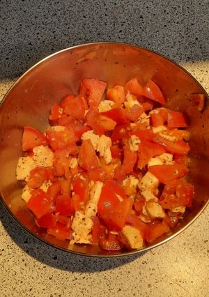 Une photo de Salade de tomates à la mozzarella