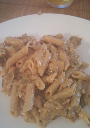 Foto principal de Macarrones en salsa de almendras y champiñones