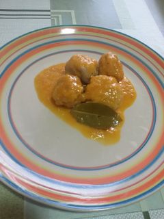 Una foto de Albóndigas de carne en salsa de vino blanco con Thermomix