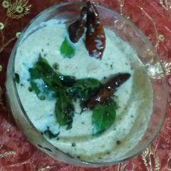 A picture of Coconut chutney.