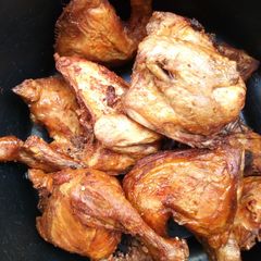 Fried chickens A picture of Fried chickens.