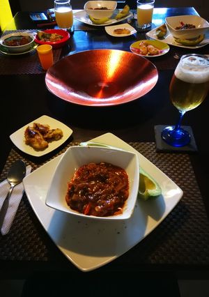 Una foto de Champiñones a la griega con atún