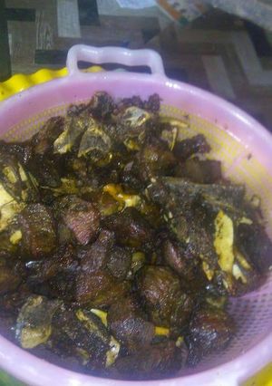 A picture of Fried meat.