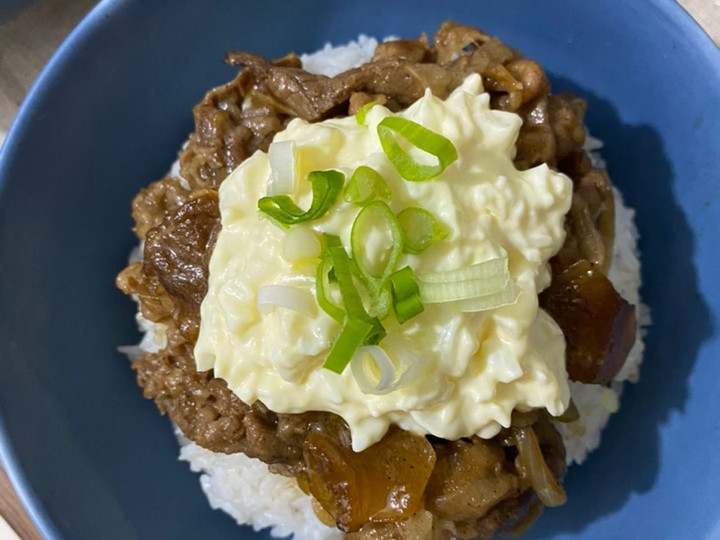 Cara Gampang Membuat Meat Rice Bowl ala Yoshinoya Anti Gagal