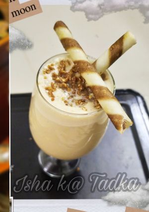 બટરસકોટચ થિક શેઇક(butter scotch thick shake recipe in gujarati) રેસીપી મુખ્ય ફોટો