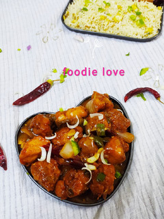 A picture of Leeks chilli chicken.