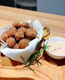 Polpette fritte con maionese alla paprika🌶️🧆