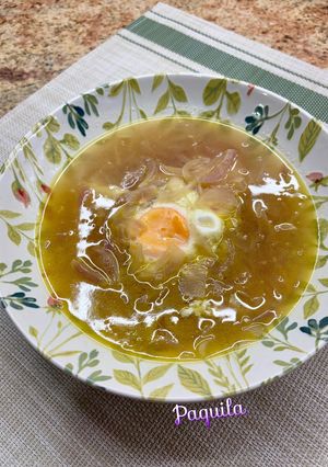 Una foto de Sopa de Cebolla con Huevo