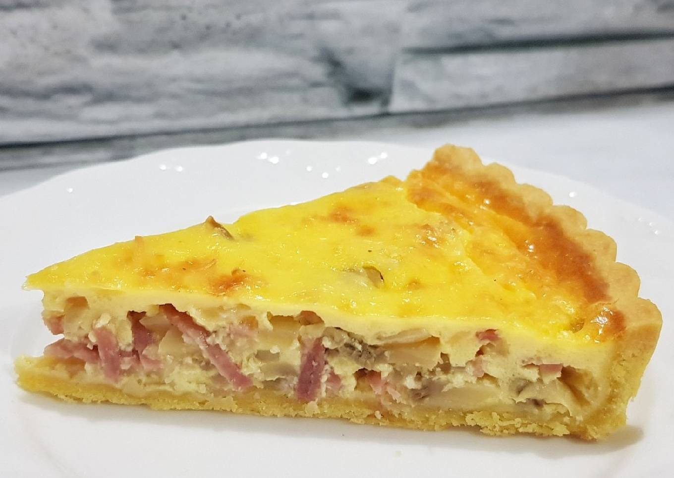 Ham & Mushroom Quiche