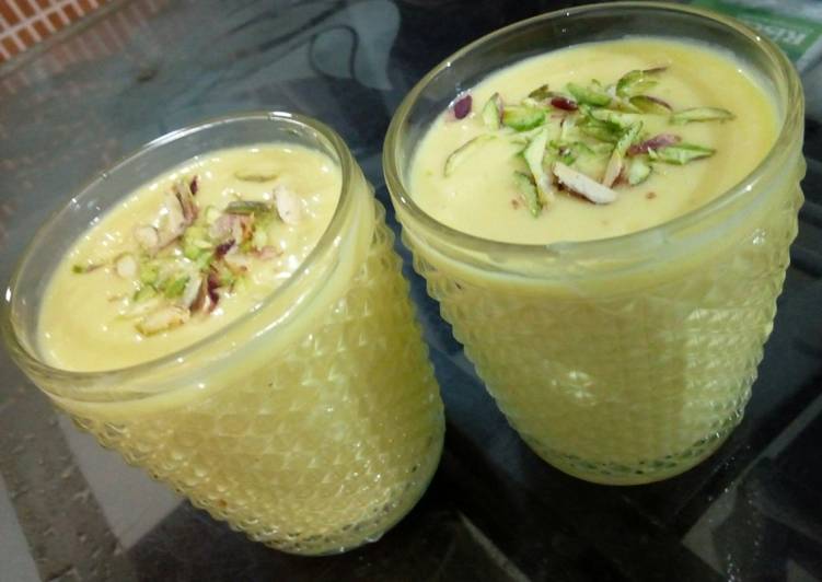 Mango lassi?