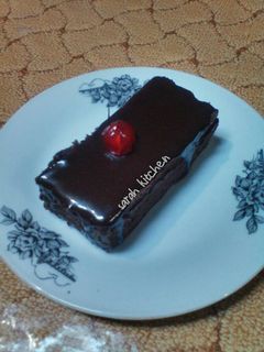 Foto resep Moist chocolate cake no mixer no oven