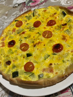 Una foto de Quiche de calabacín y queso de cabra