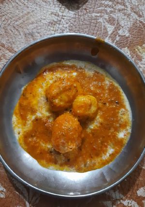A picture of Dum aloo.