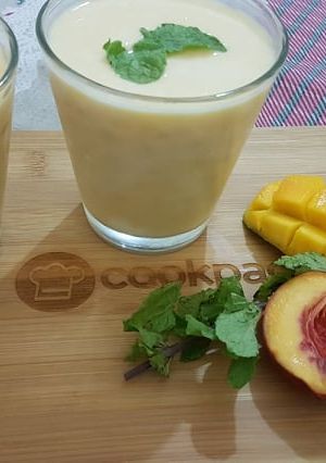 A picture of Mango Tango Smoothie.