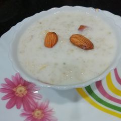 A picture of Oats Kheer.