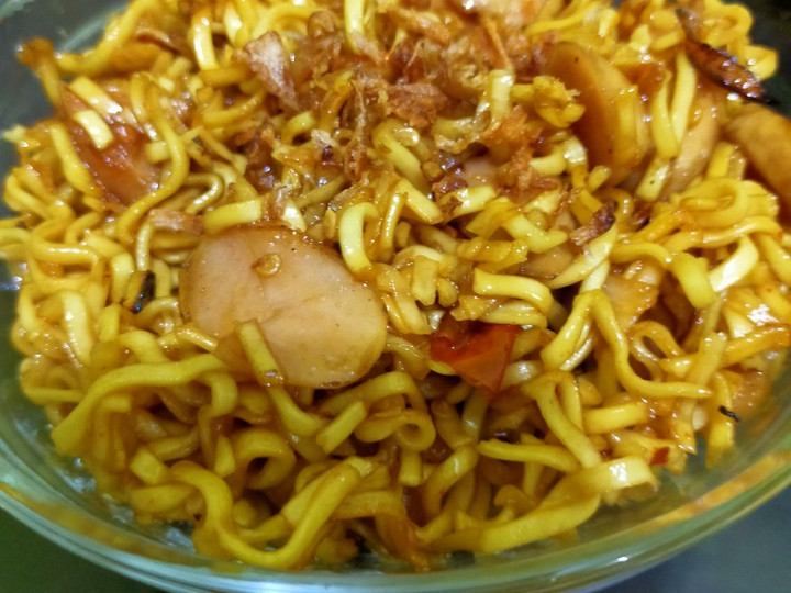 Resep Mie goreng sosis ala rumahan Anti Gagal