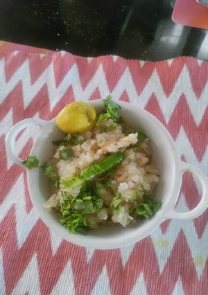 साबुदाणा खिचडी (Sabudana Khichdi Recipe In Marathi) रेसिपी चे मुख्य फोटो 