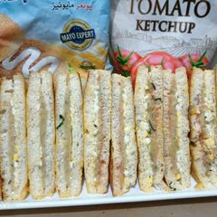A picture of Potato eggs sandwich.