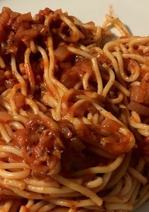 Paradicsomszószos tészta recept fotója