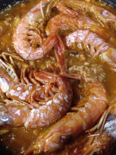 Una foto de Paella de pescado