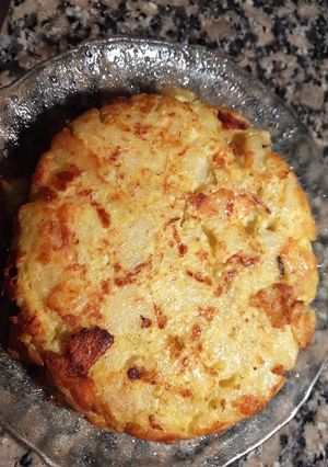 Una foto de Tortilla de papas con jamón y mozzarella