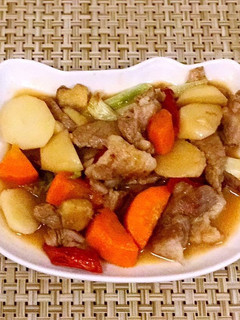 馬鈴薯燉肉 的食譜成品照片
