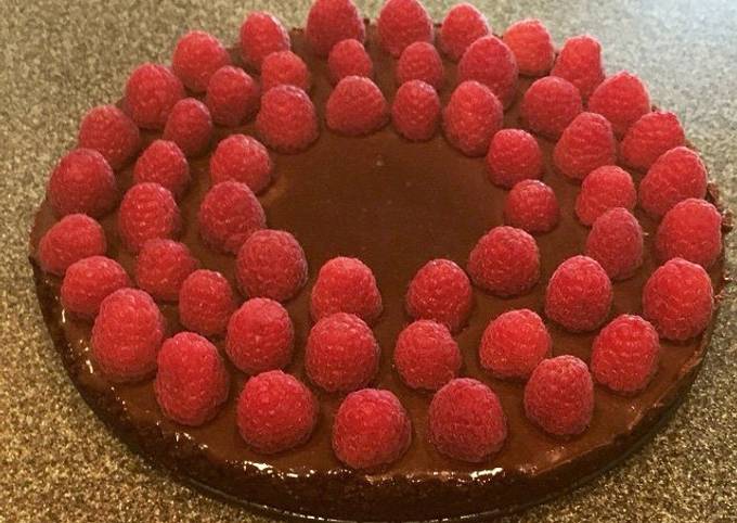 Step-by-Step Guide to Prepare Gordon Ramsay Raspberry Chocolate Tart