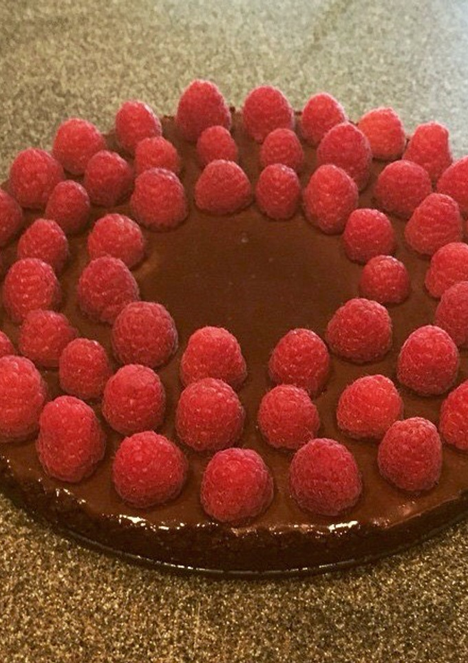 A picture of Raspberry Chocolate Tart.