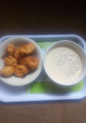 A picture of Quaker oat and akara.