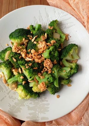 Foto resep Cah brokoli bawang putih