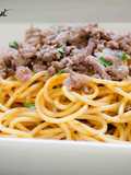 Spaghetti_Bolognese#Spaghetti_with_meat_and_tomatoe_sauce