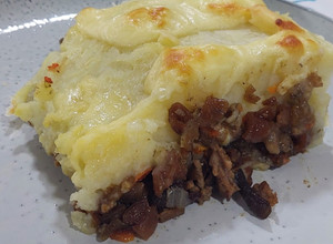 Una foto de Pastel de papa con cochayuyo