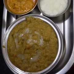 A picture of Moong daal vegetable khichdi.