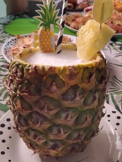 Φωτογραφία της συνταγής Pina Colada μέσα σε... ανανά🍍