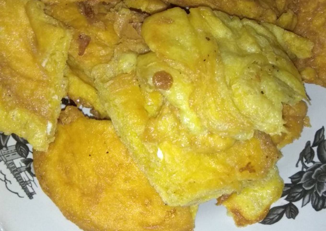Telur dadar terigu