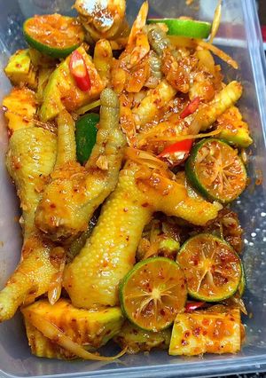 Hình của món Chân gà sốt Thái.