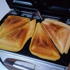 A picture of Toasted bread.