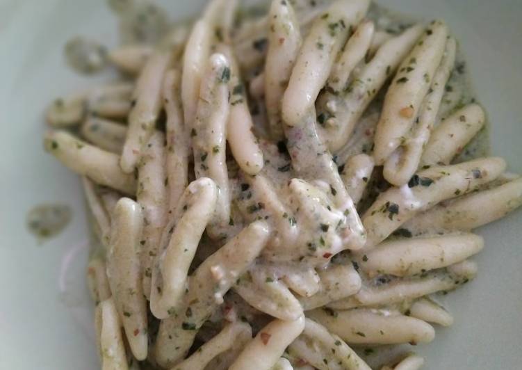 Fusilli cremosi al pesto