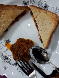 عکسی از دستور اسنک گوشت و قارچ خاطره پز