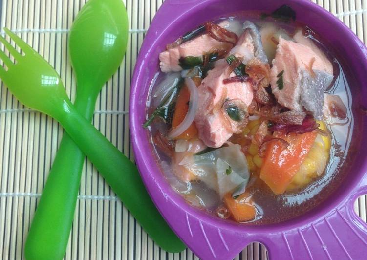 Resep Sop Ikan Salmon for toddler yang Menggugah Selera