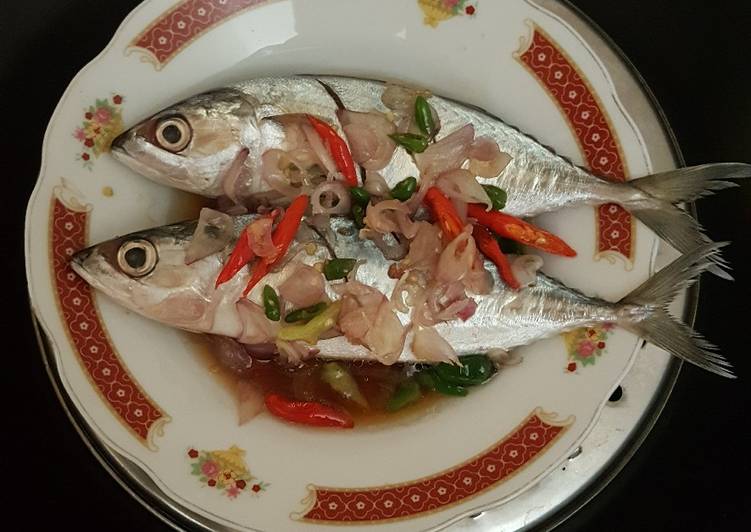 Resep Ikan Kembung Kukus Oleh Neora Cookpad