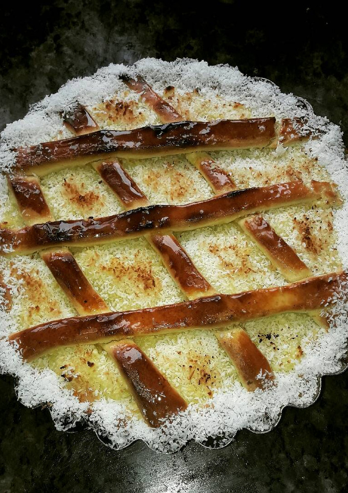 Una foto de Tarta de dulce de leche pastelera y coco