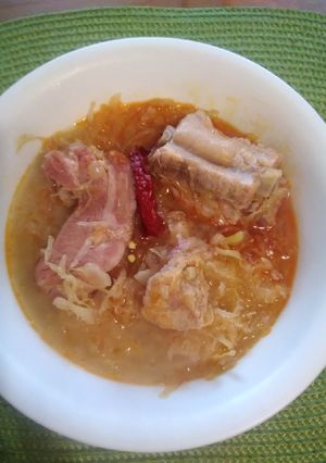 Húsos káposzta cserépedényben recept fotója
