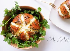 Hình của món Bánh Mì phomai sốt bơ tỏi.