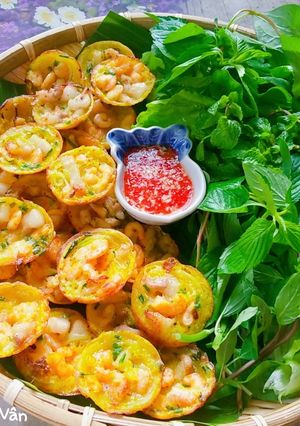 Hình của món Bánh khọt tôm thịt.
