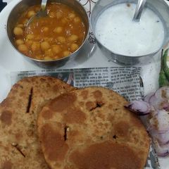 A picture of Dal kchodi.