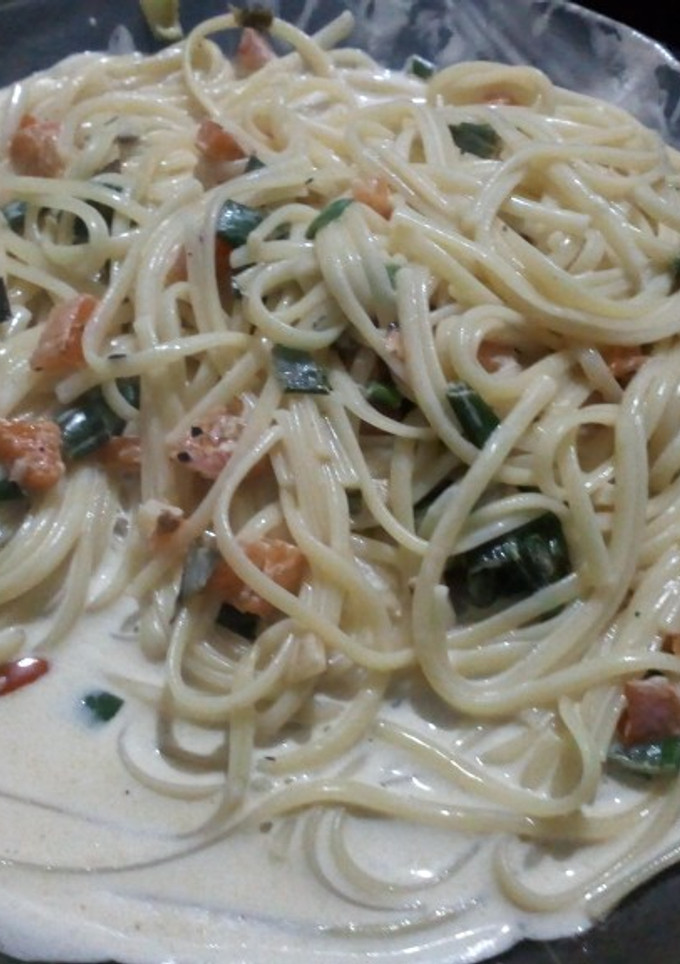 Una foto de Fideos con crema, rápido y fácil