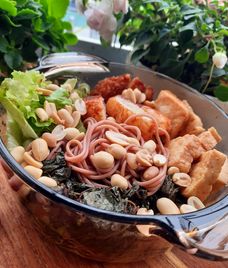 bún gạo lứt chua ngọt